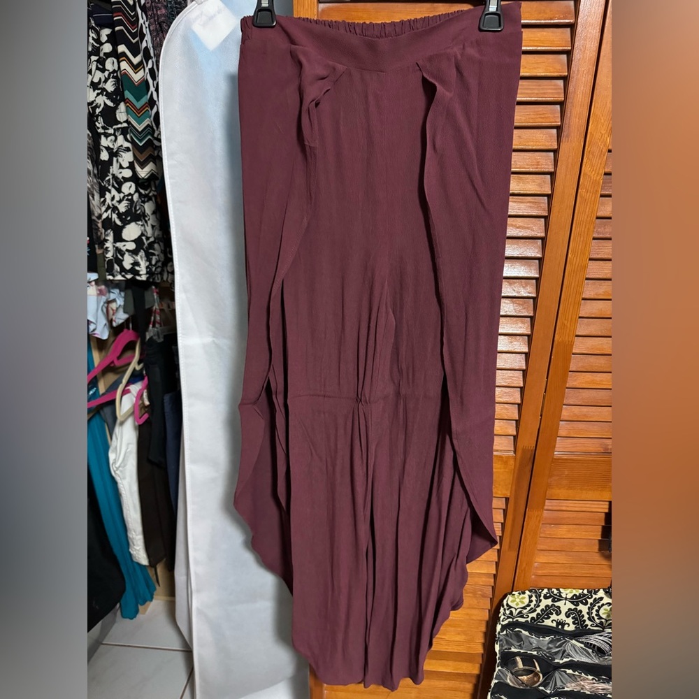 Burgandy wide pants with open slit on sides of pant leg